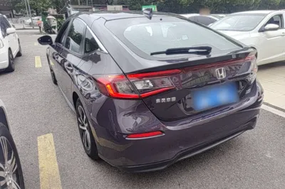 Honda Civic 2023, 122100 км, за 80644.31 CNY - фото 4