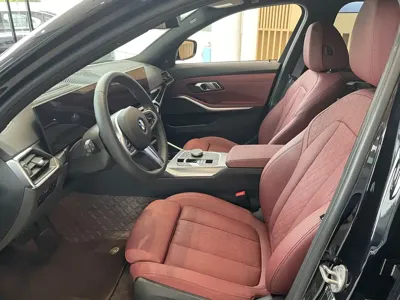 BMW 3 Series 2024, 29000 км, за 205000 CNY