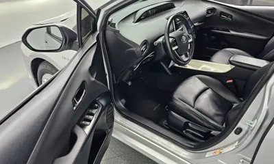 Toyota Prius 2016, 126520 км, за 13000000 KRW - фото 10