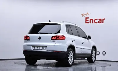 Volkswagen Tiguan 2015, 96285 км, за 7500000 KRW - фото 2