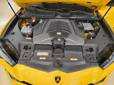 Lamborghini Urus 2022, 21132 км, за 289900000 KRW