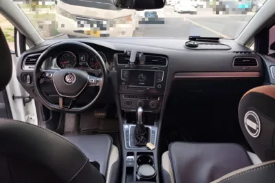 Volkswagen Golf 2017, 78000 км, за 60168.83 CNY - фото 10