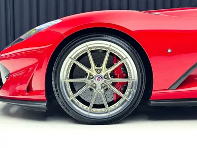 Ferrari 812 2018, 12800 км, за 3977700 CNY - фото 9