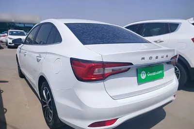 Roewe i5 2020, 87899 км, за 40254.38 CNY