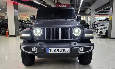 Jeep Wrangler 2025, 5560 км, за 63400000 KRW