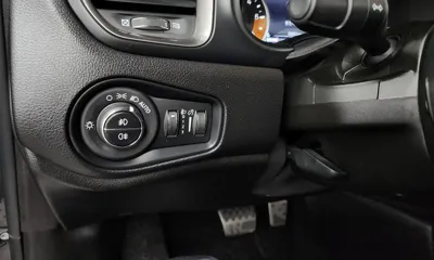 Jeep Renegade 2019, 35031 км, за 17500000 KRW - фото 17