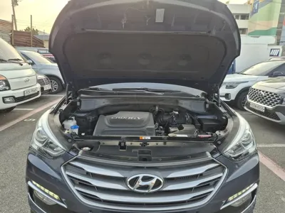 Hyundai Santafe 2016, 94488 км, за 11900000 KRW
