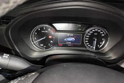 Cadillac XT4 2018, 75000 км, за 87431.08 CNY - фото 8