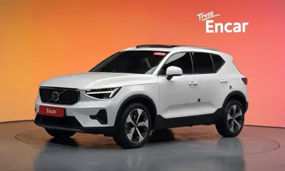 Volvo XC40 · 2023 год