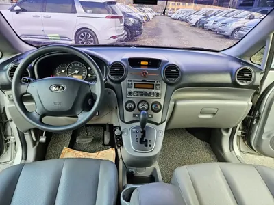 Kia Carens 2008, 302332 км, за 1700000 KRW - фото 7