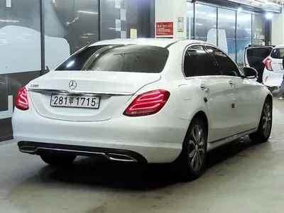Mercedes-Benz C-Class 2016, 87138 км, за 15000000 KRW