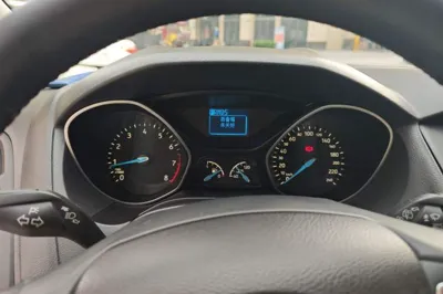 Ford Focus 2017, 108900 км, за 27764.4 CNY - фото 20