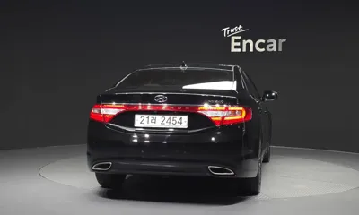 Hyundai Grandeur 2013, 183726 км, за 3500000 KRW