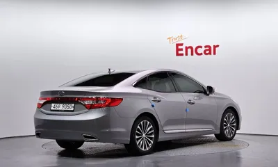 Hyundai Grandeur 2014, 122561 км, за 5500000 KRW