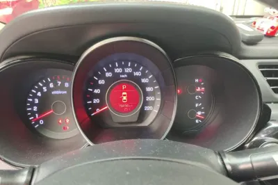Kia K2 2015, 78400 км, за 24725.45 CNY - фото 11