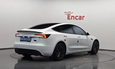 Tesla Model 3 2026, 1922 км, за 55500000 KRW
