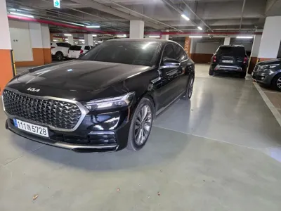 Kia K9 · 2022 год