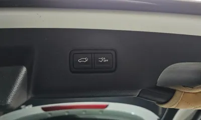 Kia Canival 2023, 68339 км, за 29000000 KRW - фото 33