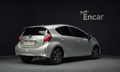 Toyota Prius 2018, 23423 км, за 15900000 KRW