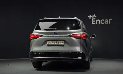 Toyota Sienna 2023, 68149 км, за 46200000 KRW - фото 4