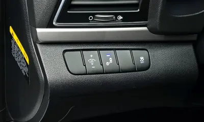 Hyundai Avante 2018, 73502 км, за 9900000 KRW - фото 13