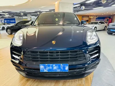 Porsche Macan 2021, 59000 км, за 223800 CNY