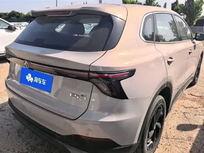 MG MG ES5 2026, 100 км, за 79300 CNY