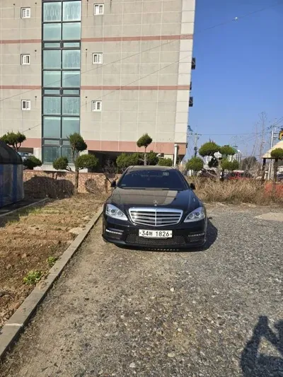 Mercedes-Benz S-Class · 2008 год