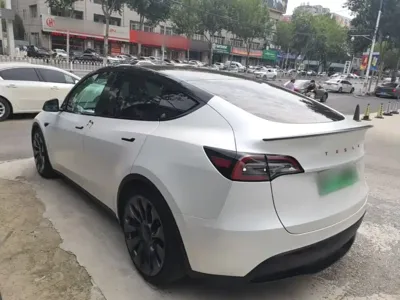 Tesla Model Y 2023, 35800 км, за 226400 CNY - фото 5