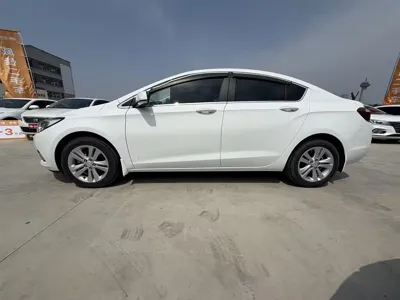 Chevrolet Cruze 2016, 29900 км, за 19800 CNY