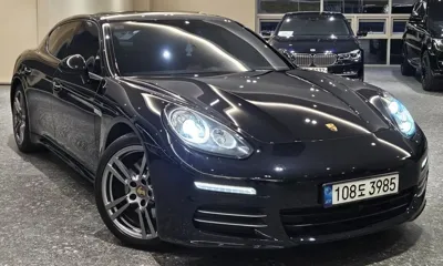 Porsche Panamera · 2015 год