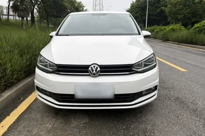 Volkswagen Touran 2016, 78700 км, за 66123.85 CNY - фото 7