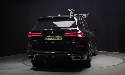 BMW X5 2025, 9825 км, за 123900000 KRW