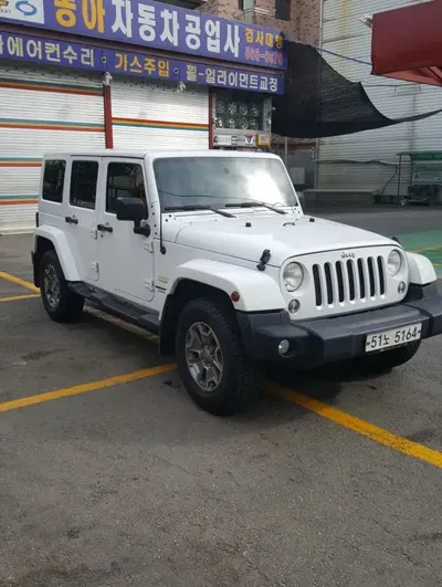 Jeep Wrangler · 2015 год