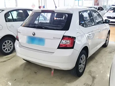 Skoda Fabia 2016, 100100 км, за 29400 CNY - фото 5