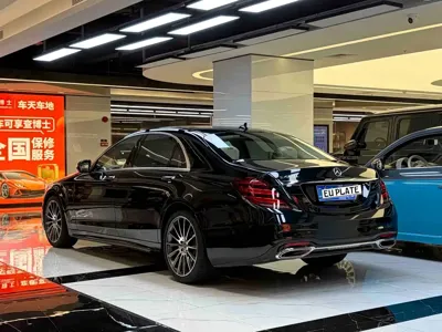 Mercedes-Benz S-Class 2019, 80000 км, за 485800 CNY