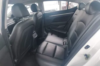 Hyundai Elantra (6th Generation 2016, 51300 км, за 51552.3 CNY - фото 20