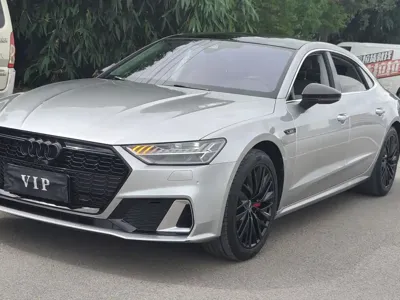 Audi A7L · 2023 год