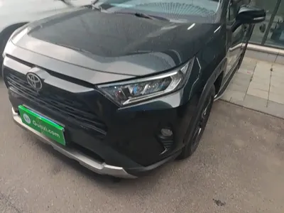 Toyota RAV4 2023, 26300 км, за 128100 CNY - фото 24