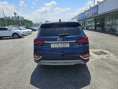 Hyundai Santafe 2019, 105570 км, за 19500000 KRW