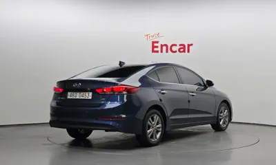 Hyundai Avante 2017, 241426 км, за 5200000 KRW