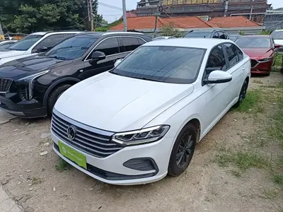 Volkswagen Lavida 2022, 90700 км, за 54800 CNY - фото 2