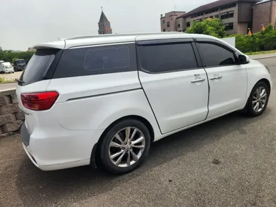 Kia Canival 2019, 116226 км, за 13800000 KRW