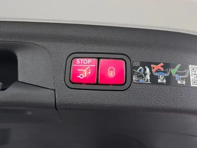Mercedes-Benz GLE-Class 2025, 5618 км, за 99000000 KRW - фото 20