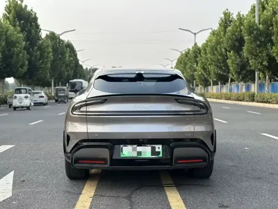 Xiaomi 小米YU7 2025, 10000 км, за 225000 CNY - фото 7