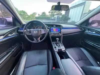 Honda Civic 2017, 120000 км, за 31800 CNY - фото 6