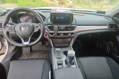 Honda Accord 2018, 117899 км, за 88081.29 CNY - фото 9