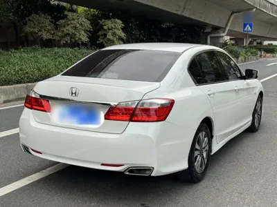 Honda Accord 2015, 134600 км, за 67422.26 CNY - фото 4