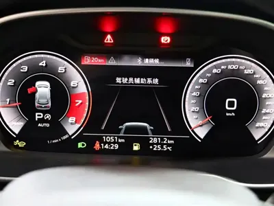 Audi Q3 2026, 1000 км, за 168000 CNY - фото 7