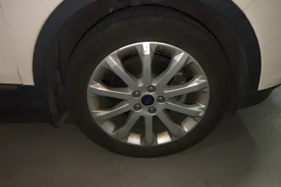 Ford Kuga 2015, 92900 км, за 41548.25 CNY - фото 5